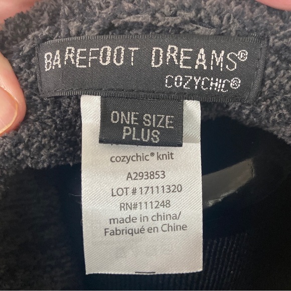 Barefoot Dreams Cozy Chic One Size Plus Asymmetrical Poncho - Picture 2 of 14